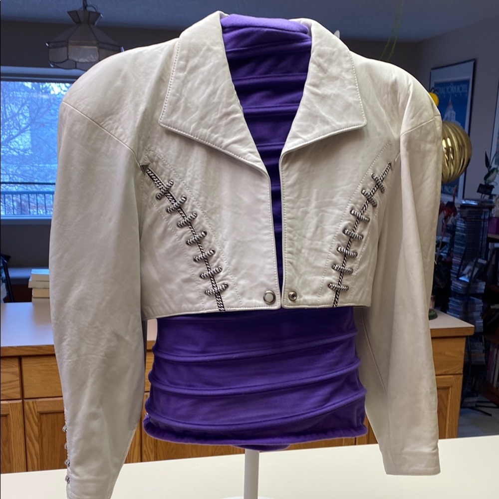 Stylish White Cropped Jacket with Purple Top